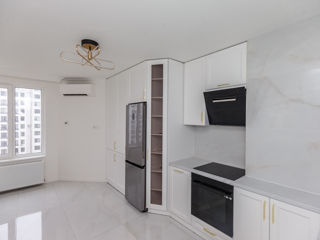 Apartament cu 2 camere, 68 m², Buiucani, Chișinău foto 4