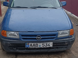 Opel Astra foto 4