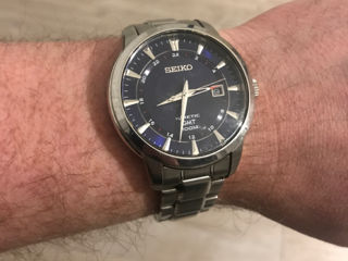 Vind —seiko kinetic gmt 100m foto 5