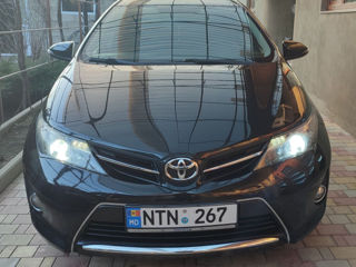 Toyota Auris foto 2