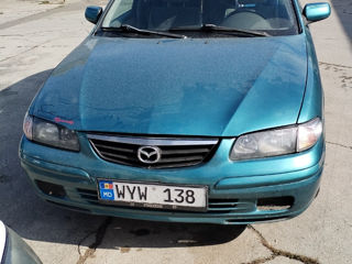 Mazda 626 foto 1