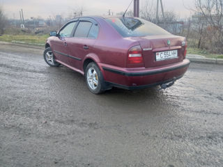 Skoda Octavia foto 2