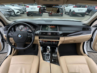 BMW 5 Series foto 8