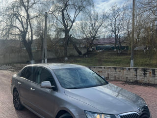 Skoda Superb foto 4