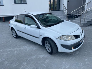 Renault Megane foto 6