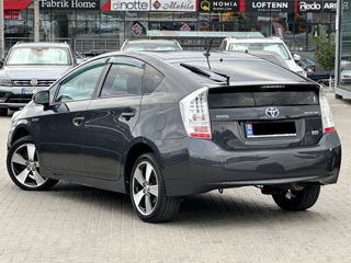 Toyota Prius foto 3