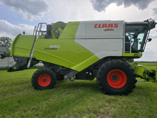 Claas tucano 440 foto 4