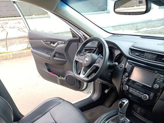 Nissan X-Trail foto 2