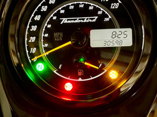 Triumph Thunderbird LT 1700 foto 8