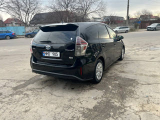 Toyota Prius + foto 3