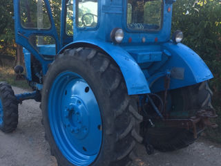 Tractor stare buna.  Skimb pe camion vw