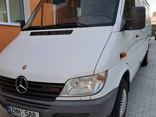 Mercedes Sprinter