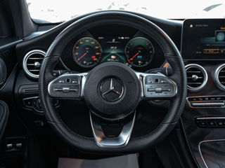 Mercedes GLC foto 10