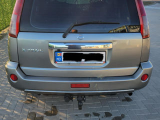 Nissan X-Trail foto 8