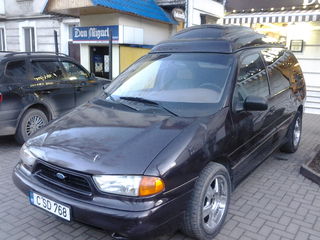 Ford Windstar foto 1