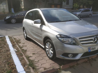 Mercedes B-Class foto 5