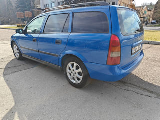 Opel Astra foto 3