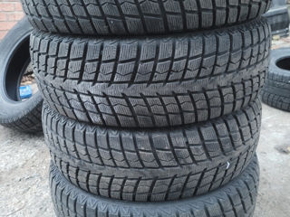 Зимняя 215/65 R 16