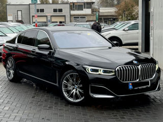 BMW 7 Series foto 3