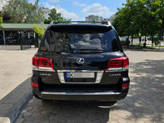 Lexus LX Series foto 4