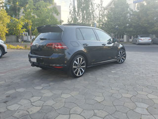 Volkswagen Golf foto 6