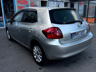 Toyota Auris foto 3