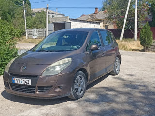 Renault Scenic foto 2