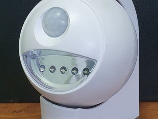 Светодиодный LED светильник на солнечных батареях с датчиком движения! foto 6
