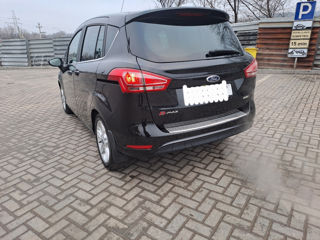 Ford B-Max foto 2