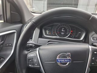 Volvo XC60 foto 5