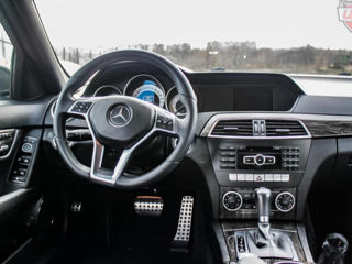 Mercedes C Class foto 9