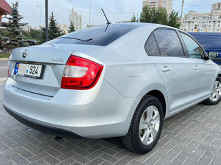 Skoda Rapid foto 2