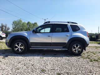 Dacia Duster foto 1