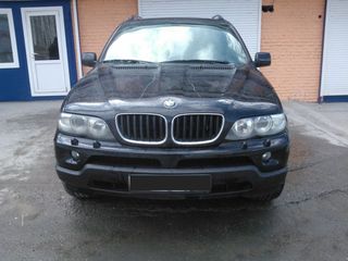 BMW 5 Series foto 3