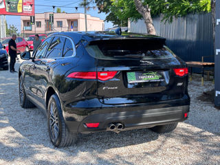 Jaguar F-PACE foto 6