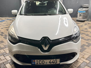 Renault Clio foto 3