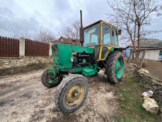 Vand tractor model ЮМЗ-6 foto 5