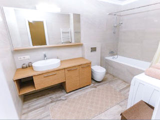 Chirie. Apartament delux cu 2 camere+garderoba (1luna-6luni) foto 3
