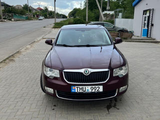 Skoda Superb фото 5