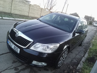 Skoda Octavia foto 4