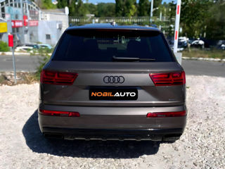 Audi Q7 foto 6