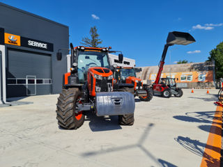 Tractor Kubota M7-153 foto 3