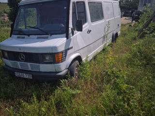 Mercedes 310D
 фото 0