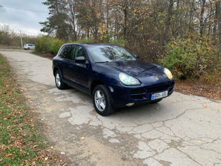 Porsche Cayenne foto 2