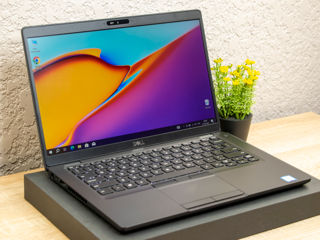 Dell Latitude 5400 IPS/ Core I7 8665U/ 16Gb Ram/ 256Gb SSD/ 14" FHD IPS!!