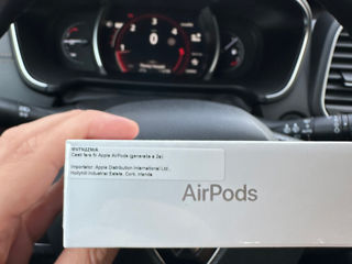 AirPods (Generația 2) foto 3