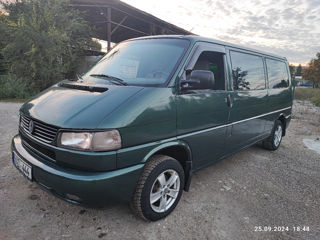Volkswagen T4  - 7 locuri, Restaurat  Total.   8000 €  Preţ fix !!! foto 0