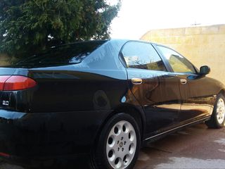 Alfa Romeo 166 foto 2