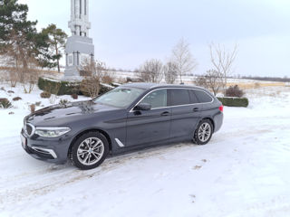 BMW 5 Series foto 3