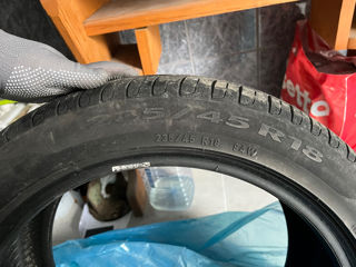 235/45 R18 Pirelli foto 2